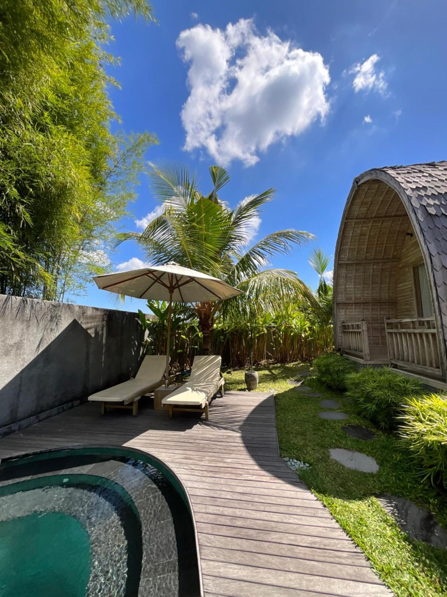 Tanhana Villa Canggu ภายนอก รูปภาพ